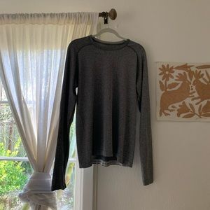 Lululemon Men’s tech long sleeve